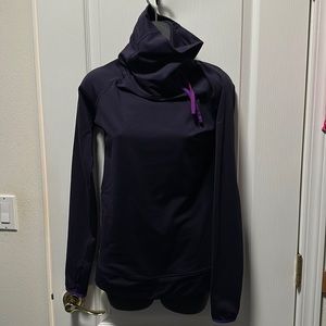Nike pro funnel neck barely worn size medium